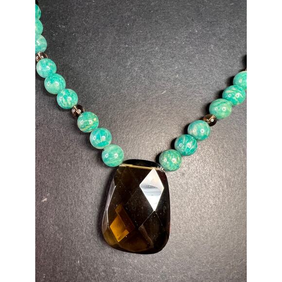 Russian amazonite and smoky quartz necklace with sterling silver clasp - Picture 2 of 11